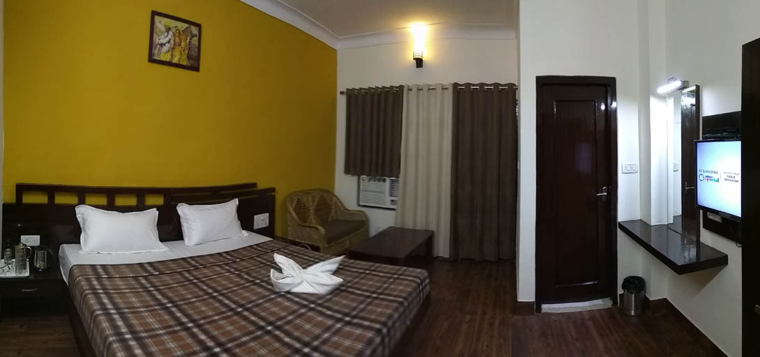 Hotel Vivek Continental Gwalior