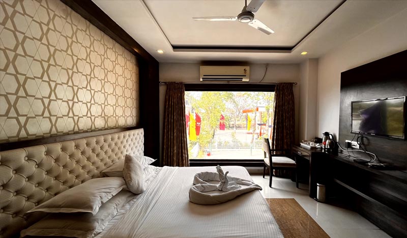 hotel in Midway Treat Dodi