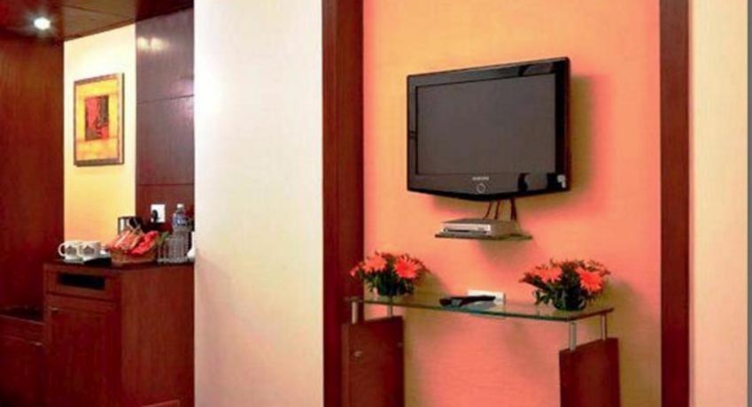 Country Inn & Suites Indore
