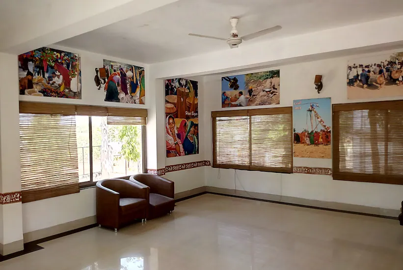 Tourist Motel Jhabua